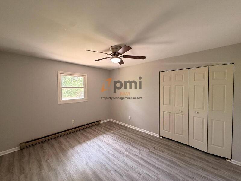 Apartment for rent at 5370 - 5372 Plaza Ave, Portage, IN 46368