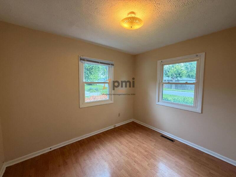 House for rent at 7726 Durbin St, Schererville, IN 46375