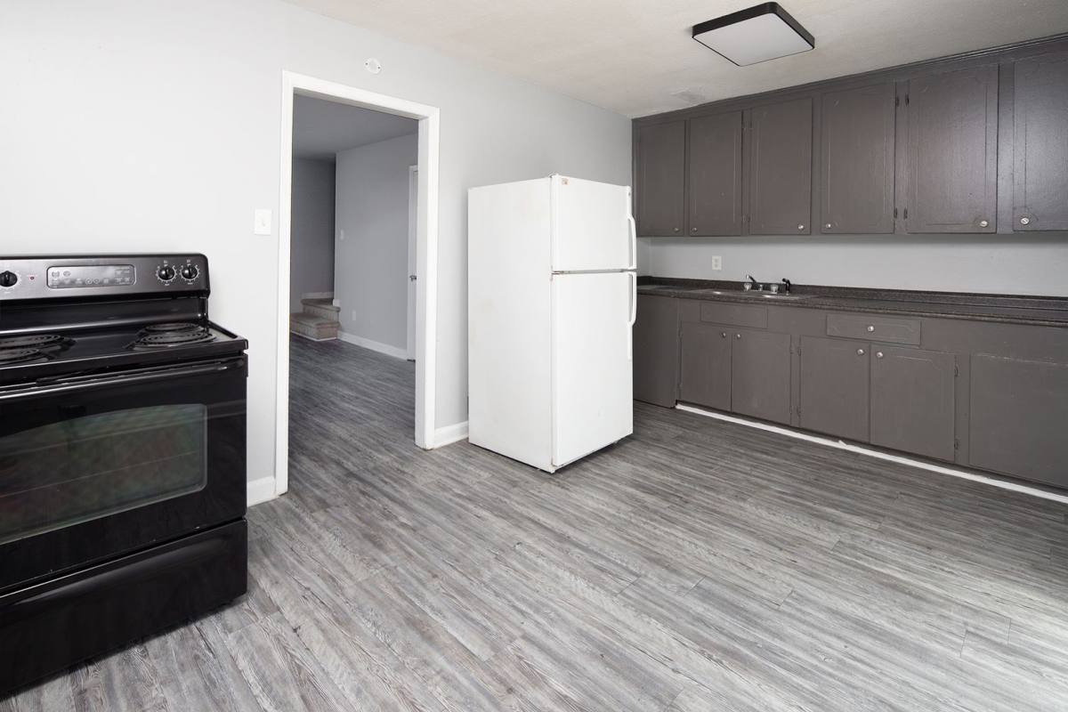 Townhouse for rent at 1100 Marble St, Charlotte, NC 28208