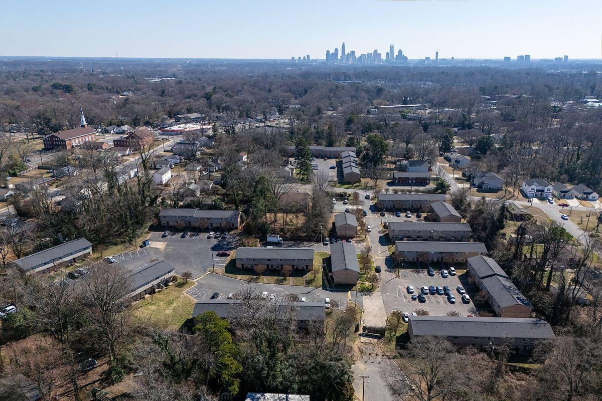 Townhouse for rent at 1100 Marble St, Charlotte, NC 28208