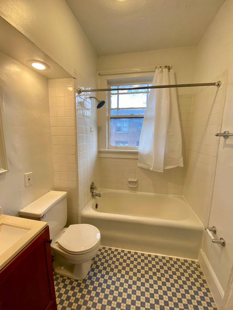 Apartment for rent at 788- 800 Greenwood Ave NE, Atlanta, GA 30306