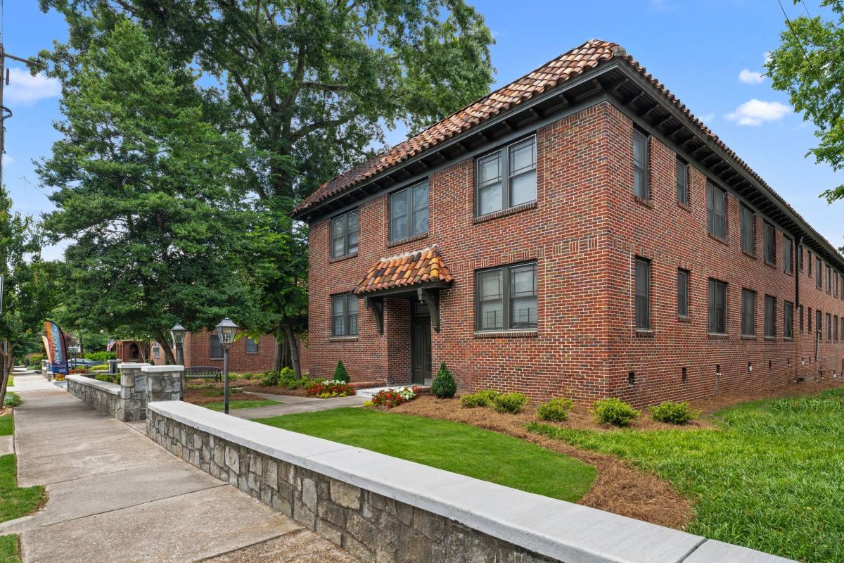 Apartment for rent at 788- 800 Greenwood Ave NE, Atlanta, GA 30306