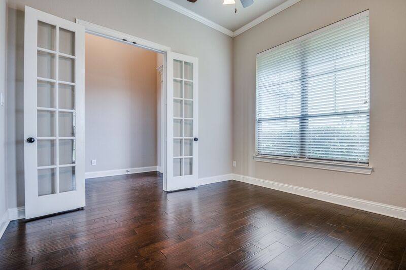 House for rent at 830 Cross Creek Dr, Waxahachie, TX 75167