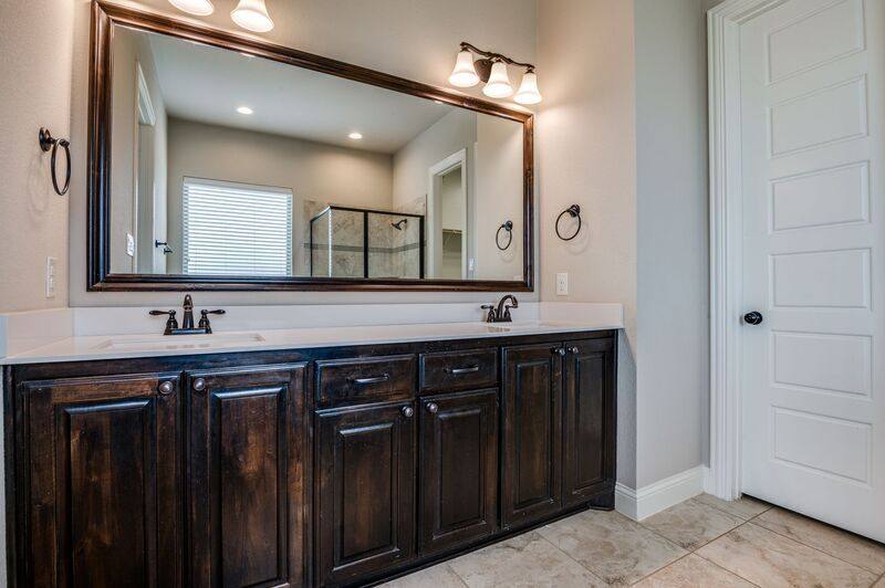 House for rent at 830 Cross Creek Dr, Waxahachie, TX 75167