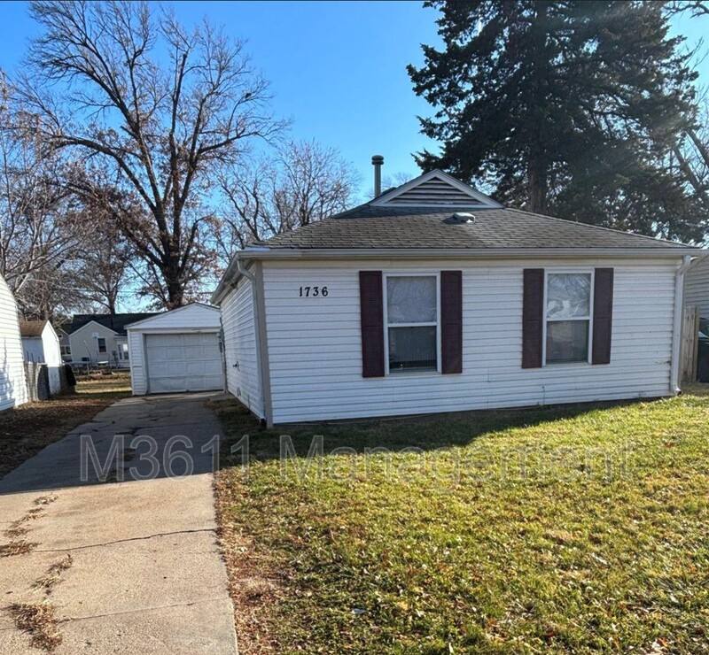 House for rent at 1736 N 24th St, Lincoln, NE 68503