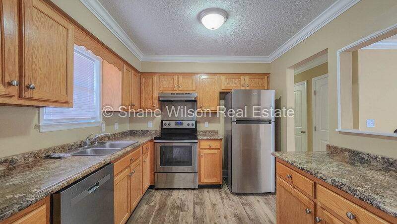 House for rent at 213 Ridgewood Circle, Chickamauga, GA 30707