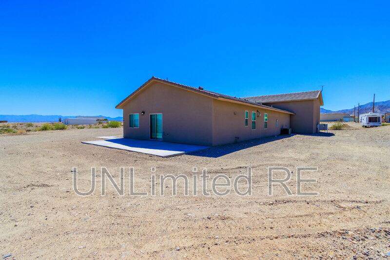 House for rent at 7756 Sierra Vista Dr, Lake Havasu City, AZ 86404