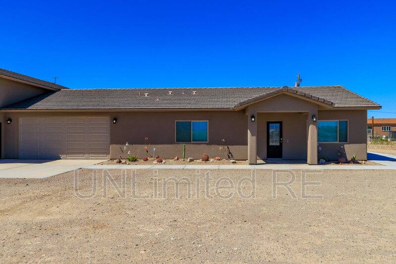 House for rent at 7756 Sierra Vista Dr, Lake Havasu City, AZ 86404