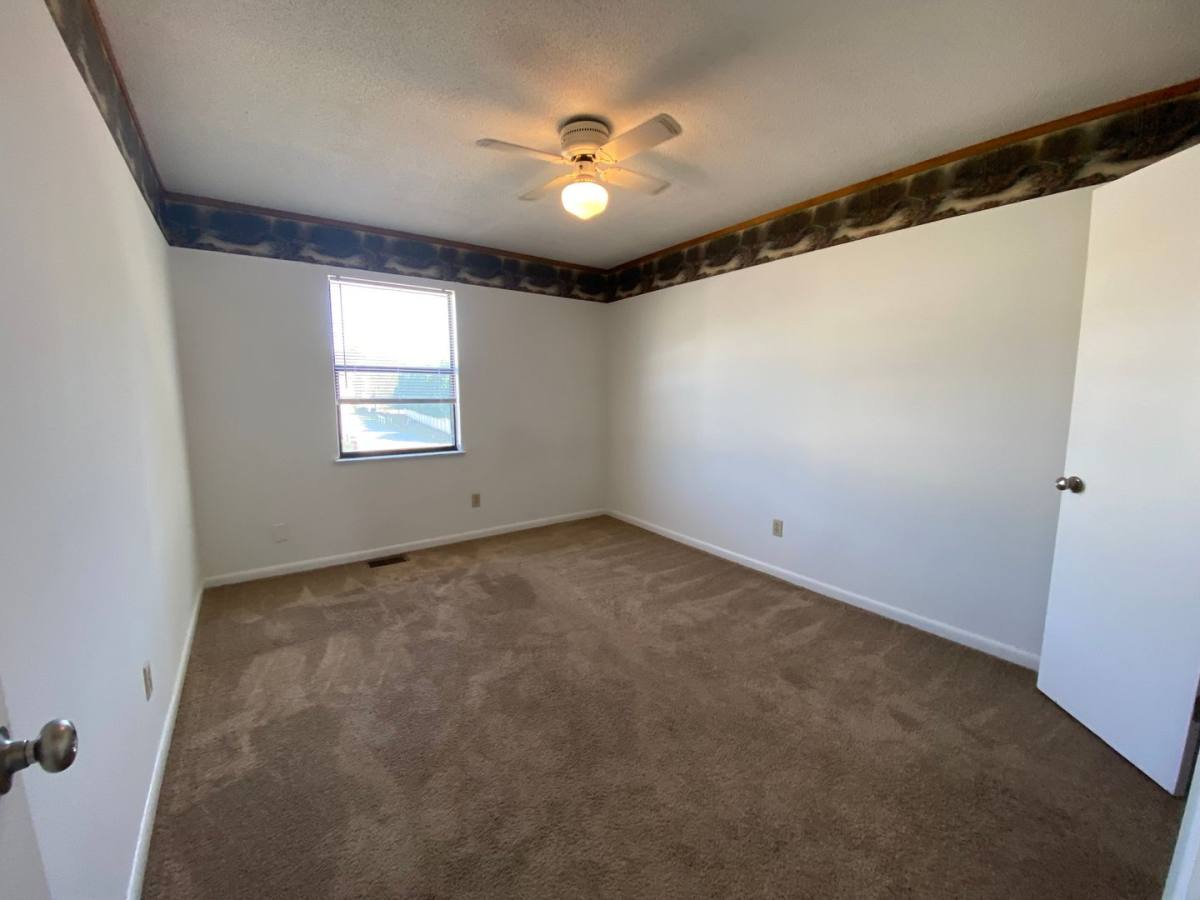 Townhouse for rent at 727 S Main St, Hinesville, GA 31313