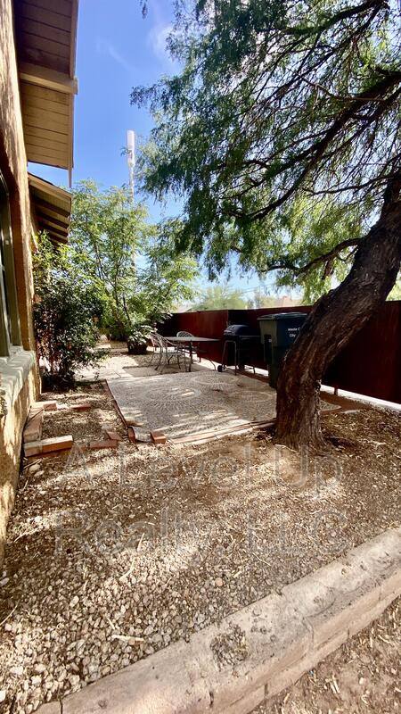 House for rent at 302 N Euclid Ave #1, Tucson, AZ 85719