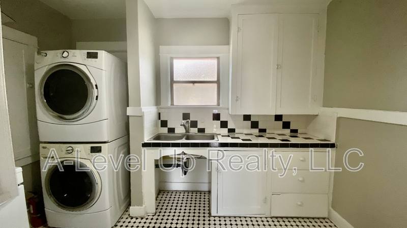House for rent at 302 N Euclid Ave #1, Tucson, AZ 85719