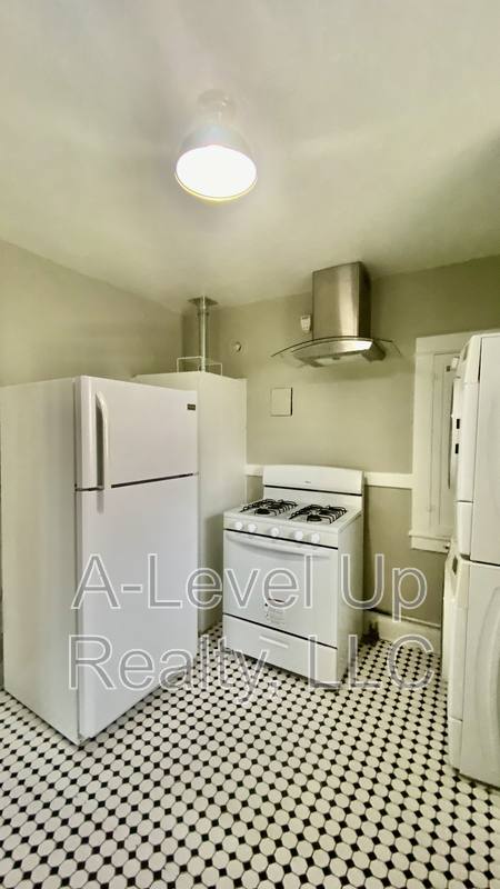 House for rent at 302 N Euclid Ave #1, Tucson, AZ 85719