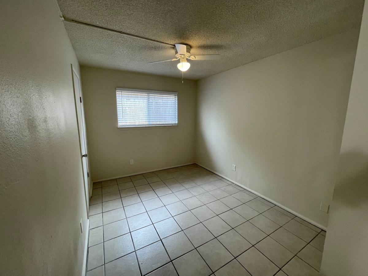 Apartment for rent at 630 N Van Buren St, Stockton, CA 95203