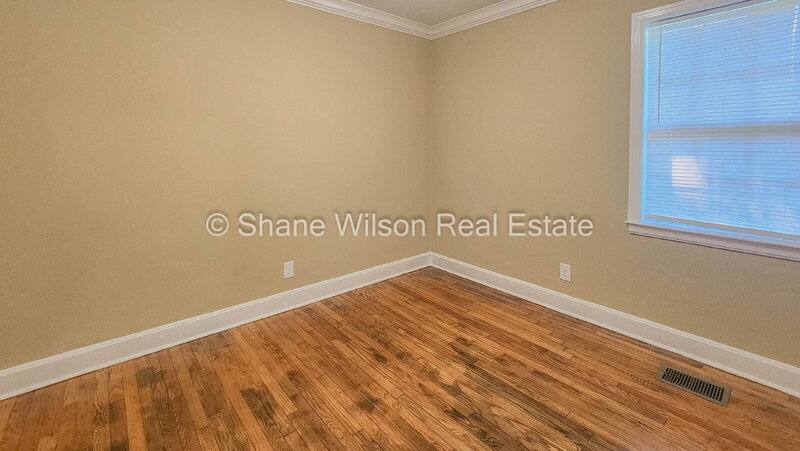House for rent at 1005 Mountain View Dr, Rossville, GA 30741