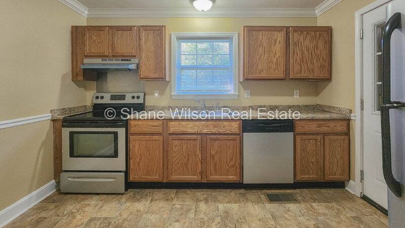 House for rent at 1005 Mountain View Dr, Rossville, GA 30741