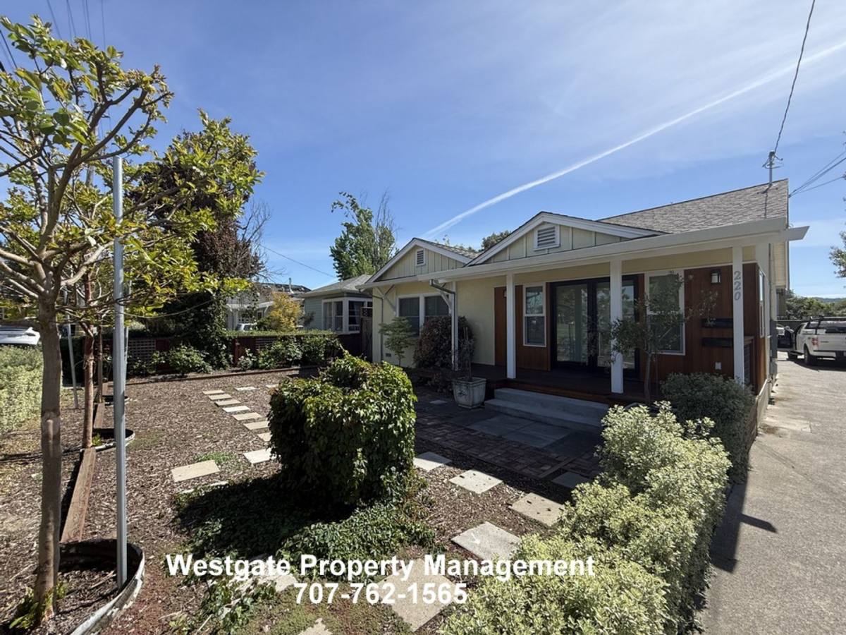 Apartment for rent at 220 Payran St, Petaluma, CA 94952