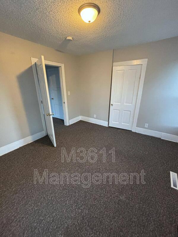 Apartment for rent at 911 Washington #3, Lincoln, NE 68508