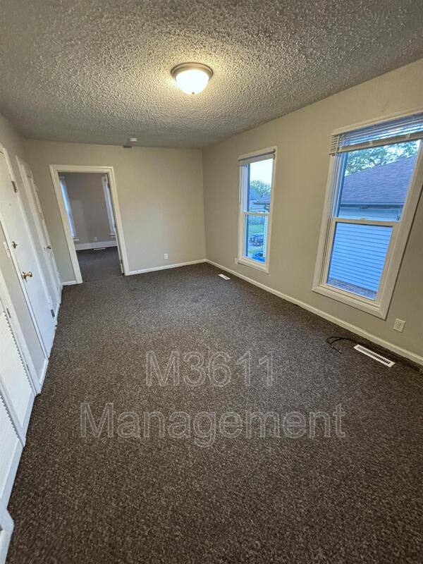 Apartment for rent at 911 Washington #3, Lincoln, NE 68508