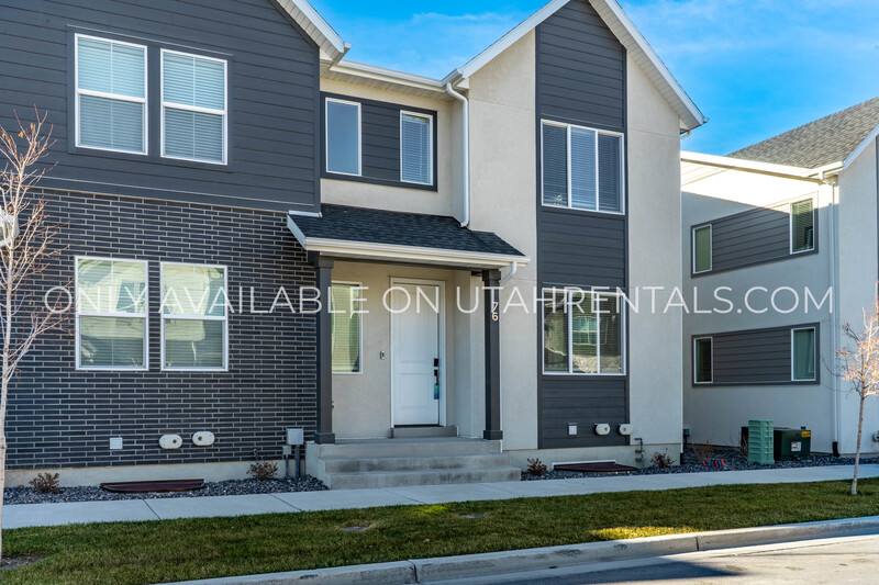 Townhouse for rent at 76 S Moonlit Rd, Mapleton, UT 84664