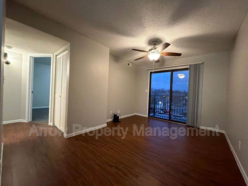Apartment for rent at 3405 Holdrege St #308, Lincoln, NE 68503