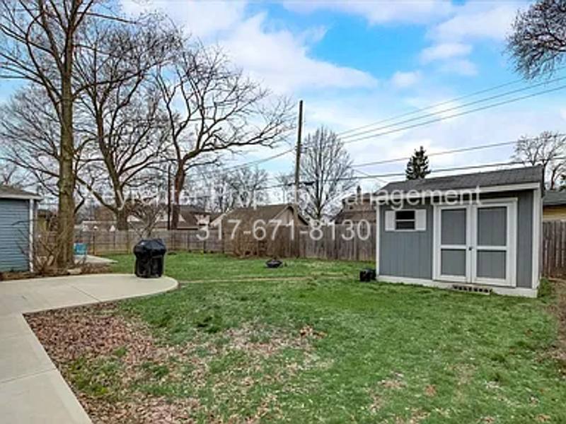 House for rent at 528 W 43rd St, Indianapolis, IN 46208