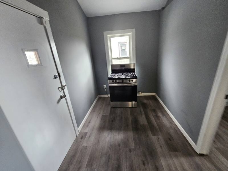 Apartment for rent at 7040 Roy Ave #DOWN, Cleveland, OH 44104