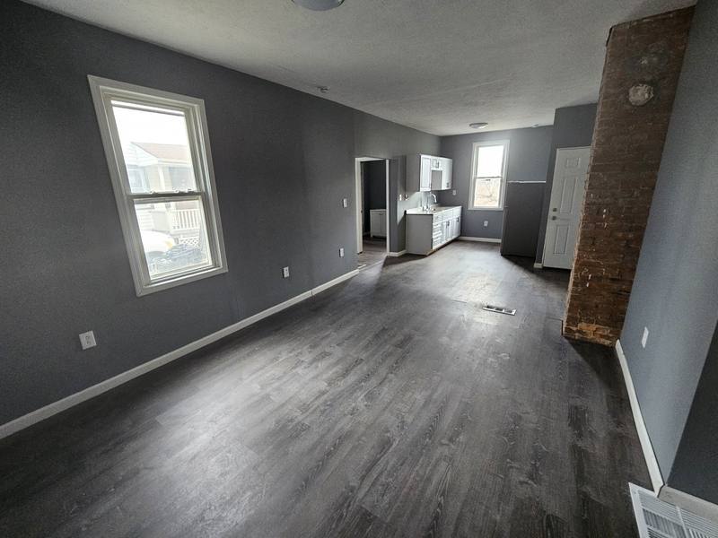 Apartment for rent at 7040 Roy Ave #DOWN, Cleveland, OH 44104