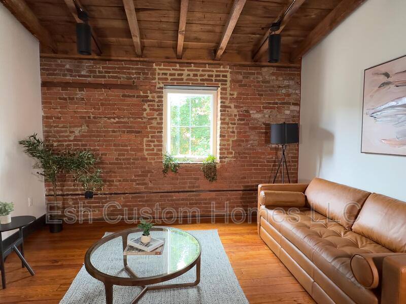 Apartment for rent at 437 W Grant St #302, Lancaster, PA 17603