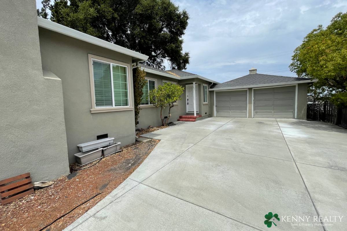 Apartment for rent at 81 - 83 Elm St, San Carlos, CA 94070