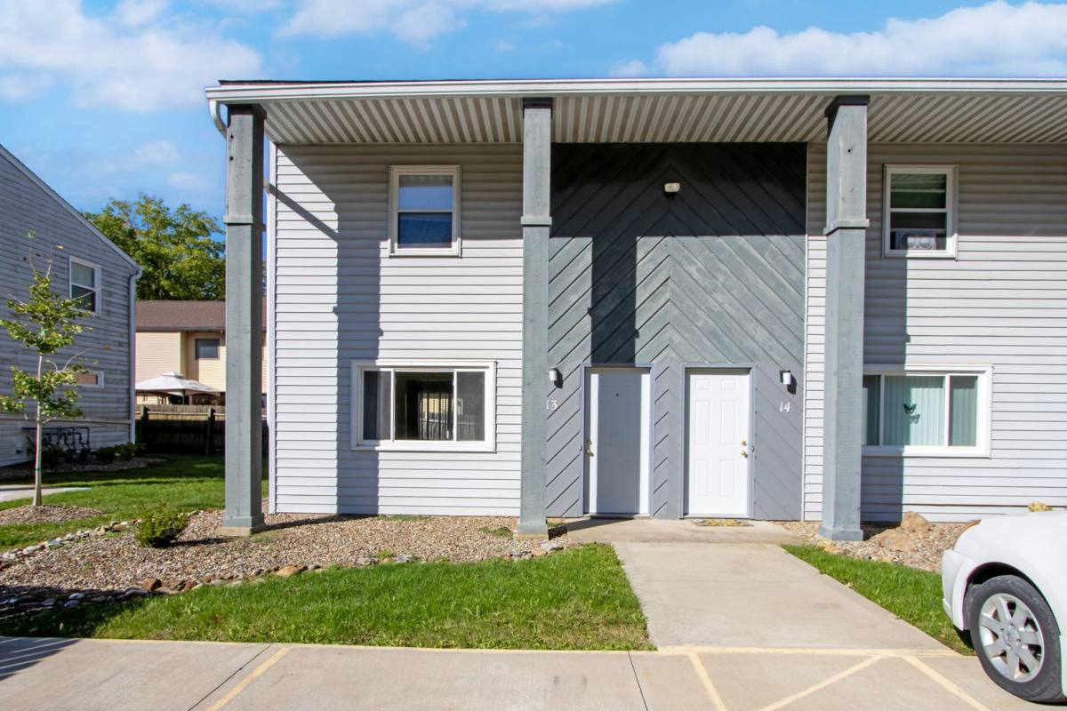 240 Collier Dr, Doylestown, OH 44230 - Apartment for Rent