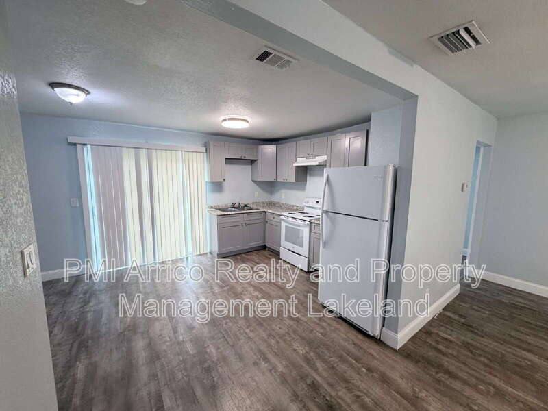 House for rent at 815 N Davis Ave, Lakeland, FL 33815