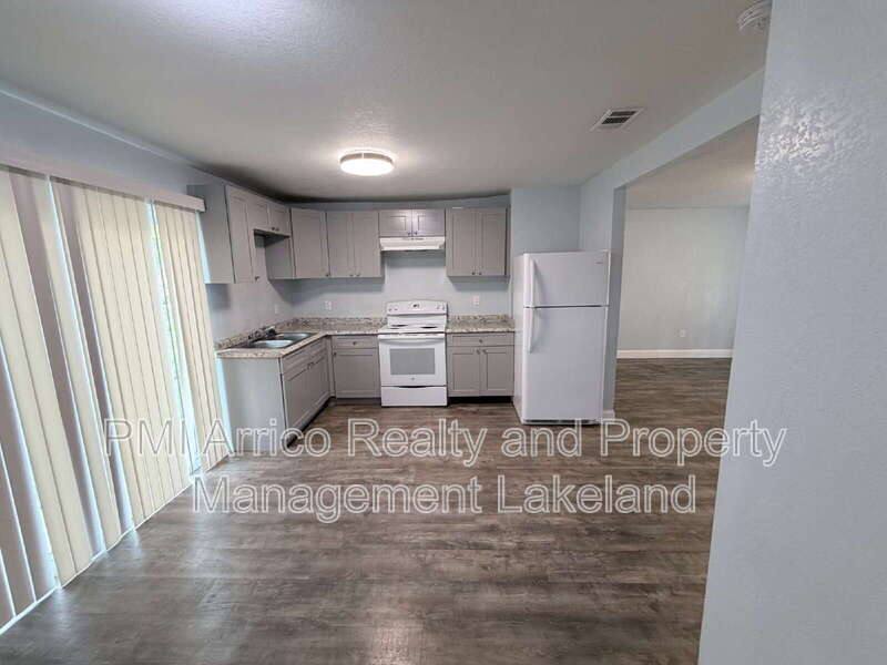 House for rent at 815 N Davis Ave, Lakeland, FL 33815