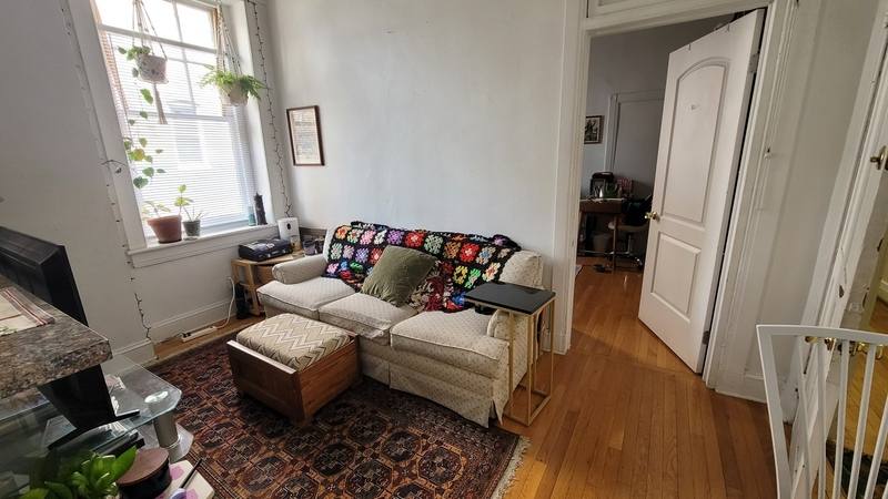 Apartment for rent at 421 W Grace St #101, Richmond, VA 23220