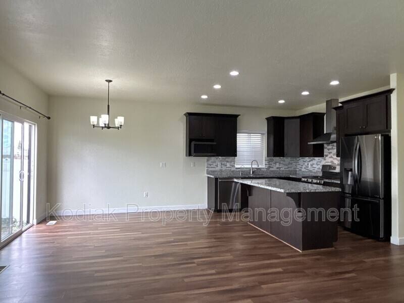 House for rent at 12724 S Quail Lake Dr, Herriman, UT 84096