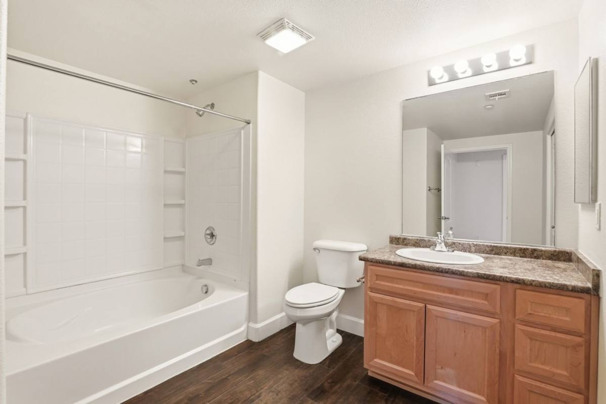 Apartment for rent at 1501 Secret Ravine Parkway, Roseville, CA 95661