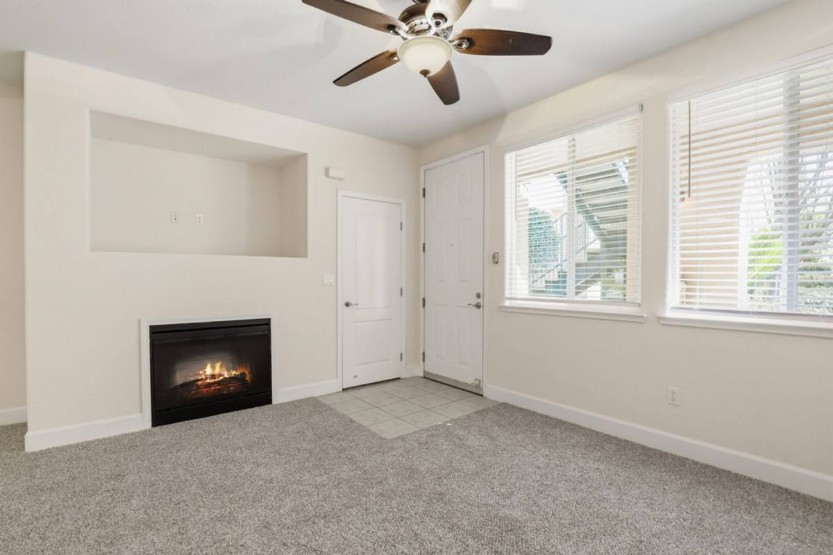 Apartment for rent at 1501 Secret Ravine Parkway, Roseville, CA 95661
