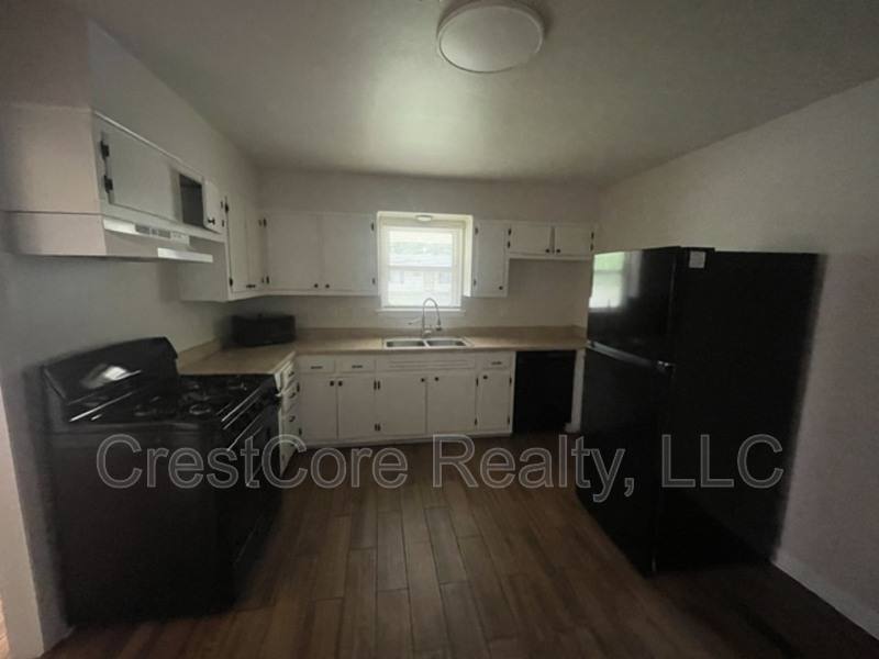 House for rent at 3547 Randolph St, Memphis, TN 38127