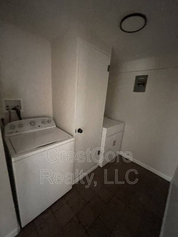 House for rent at 3547 Randolph St, Memphis, TN 38127