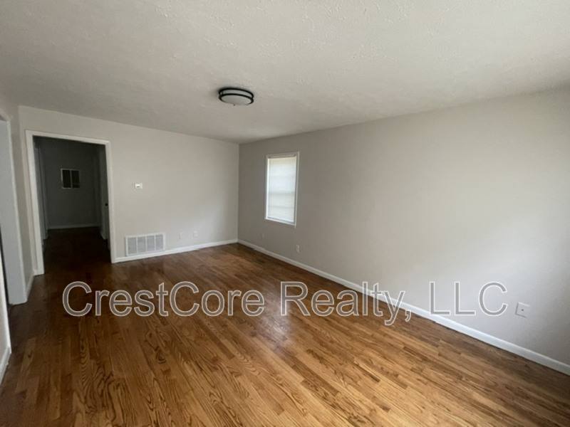 House for rent at 3547 Randolph St, Memphis, TN 38127