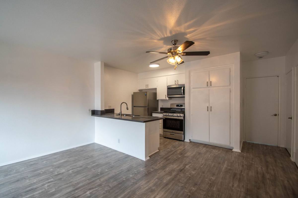 Apartment for rent at 24913-24925-24933 Walnut St, Newhall, CA 91321