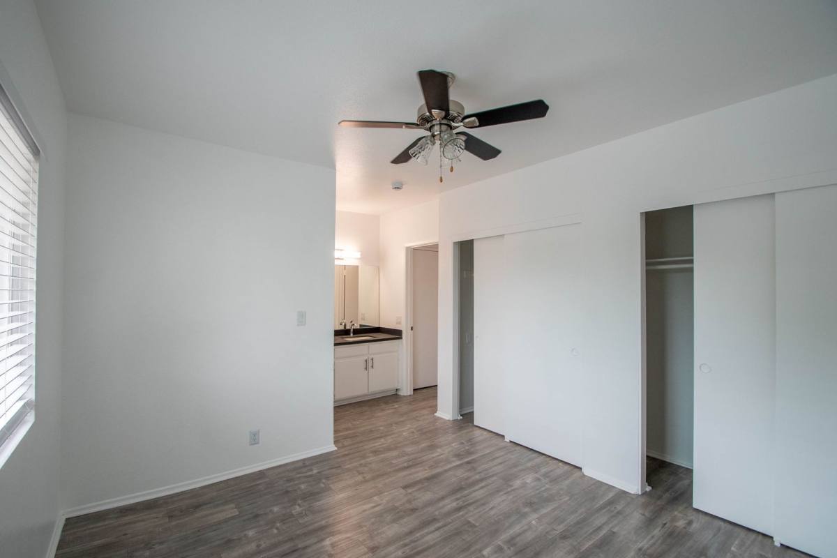 Apartment for rent at 24913-24925-24933 Walnut St, Newhall, CA 91321