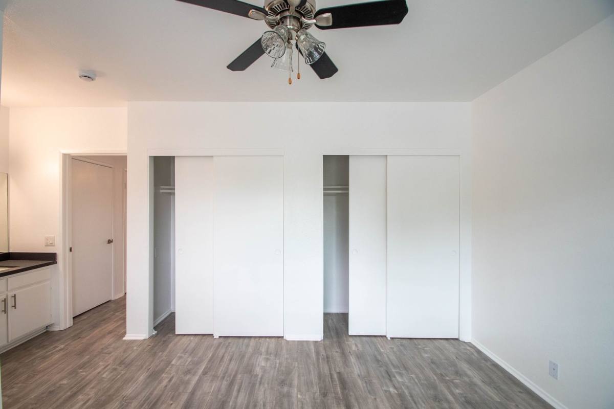 Apartment for rent at 24913-24925-24933 Walnut St, Newhall, CA 91321