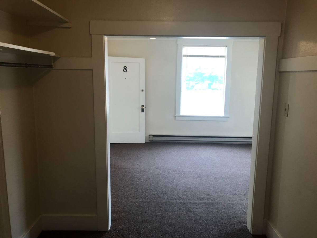 415 Walnut, Klamath Falls, OR 97601 - House for Rent - Image 5