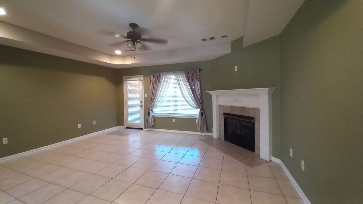 House for rent at 2225 Redwood Dr, Benton, AR 72015