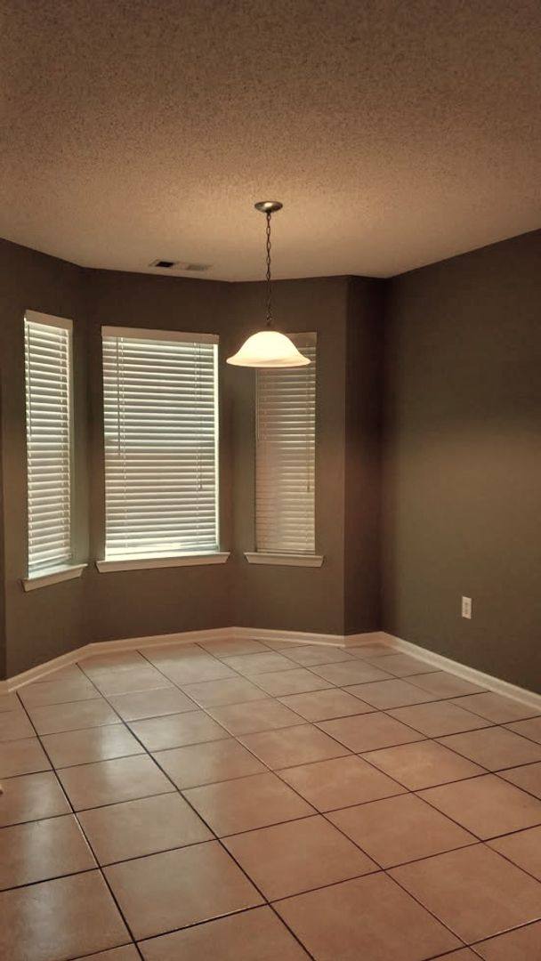 House for rent at 2225 Redwood Dr, Benton, AR 72015