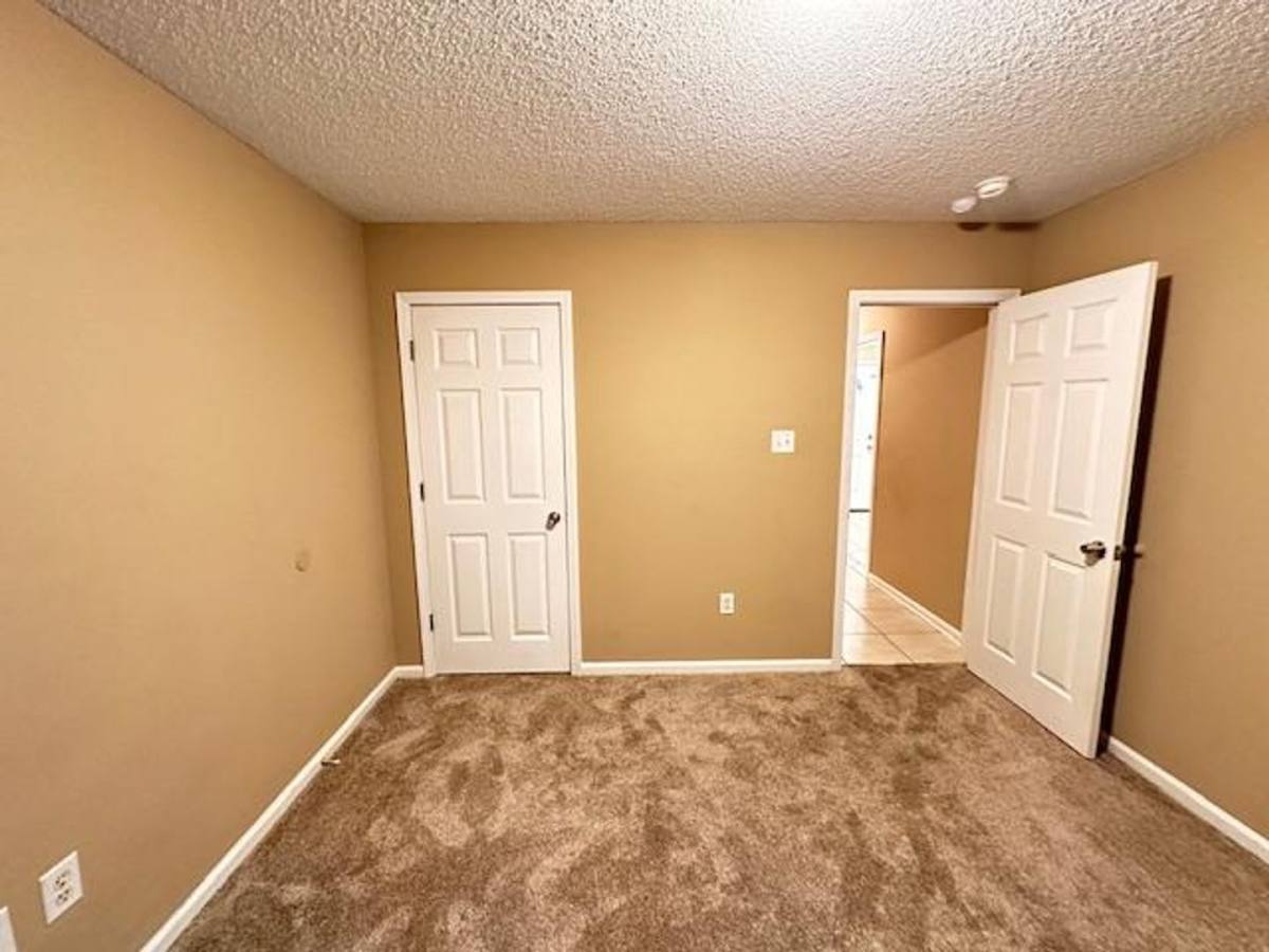 House for rent at 2225 Redwood Dr, Benton, AR 72015