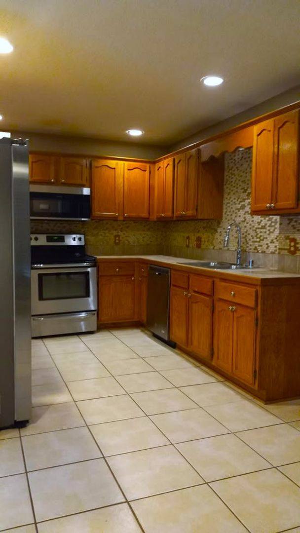 House for rent at 2225 Redwood Dr, Benton, AR 72015