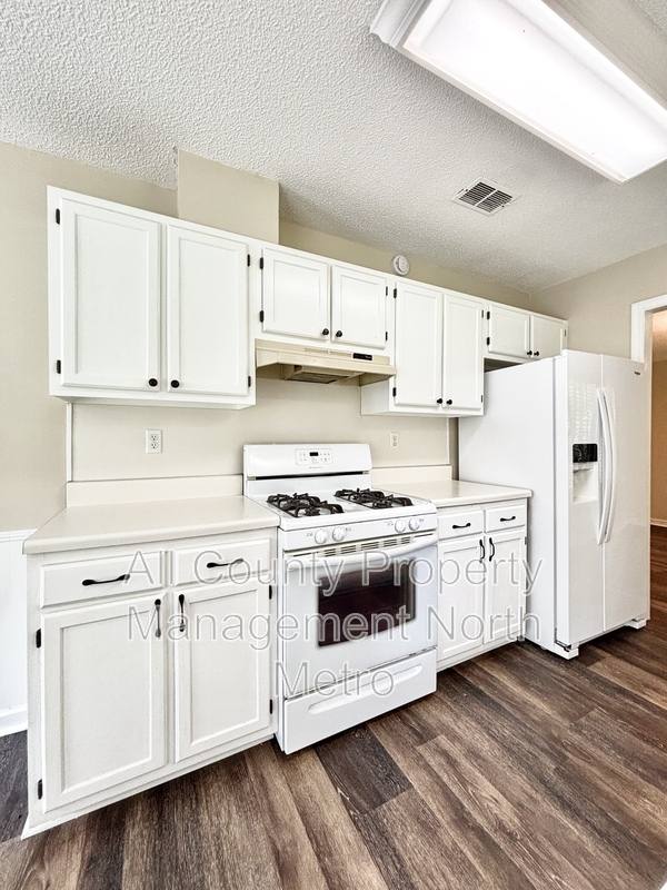 House for rent at 2730 Ashbury Point Lane, Marietta, GA 30066
