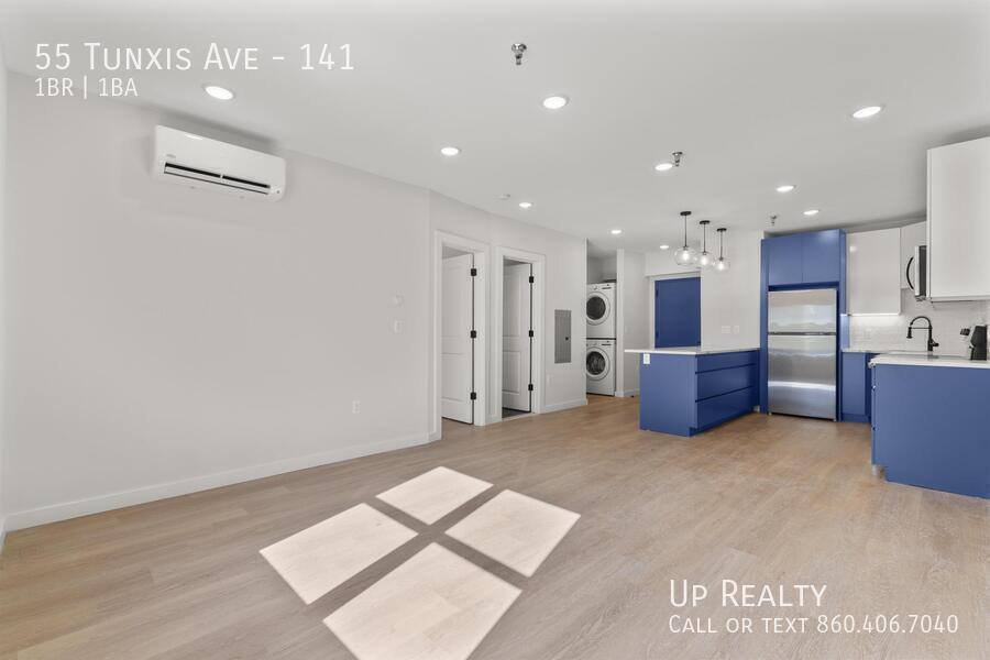 Apartment for rent at 55 Tunxis Ave, Bloomfield, CT 06002