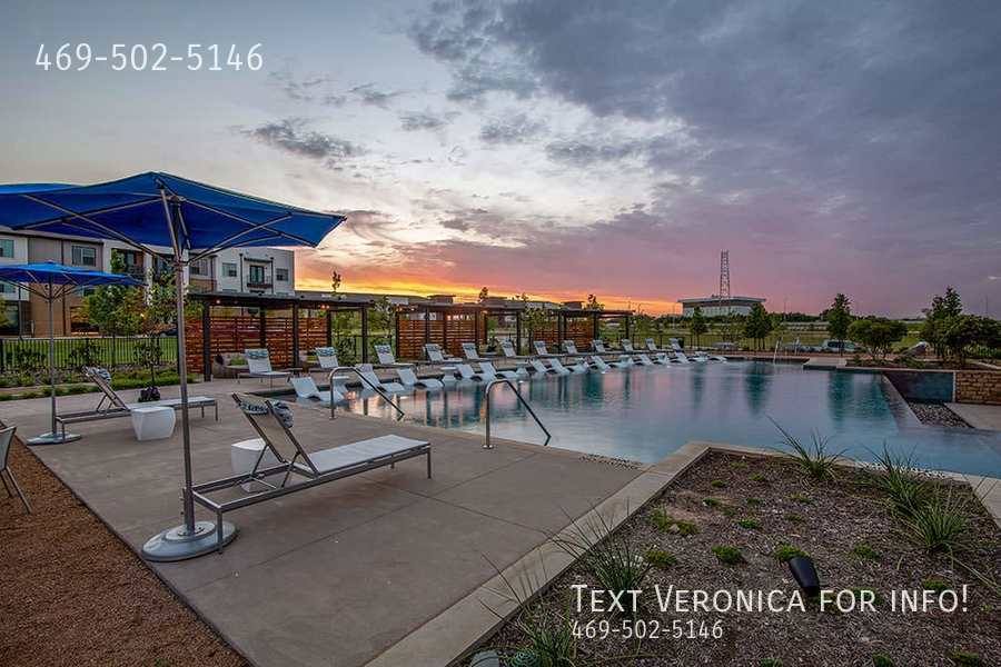 Apartment for rent at 850 Greenside Dr, Richardson, TX 75080